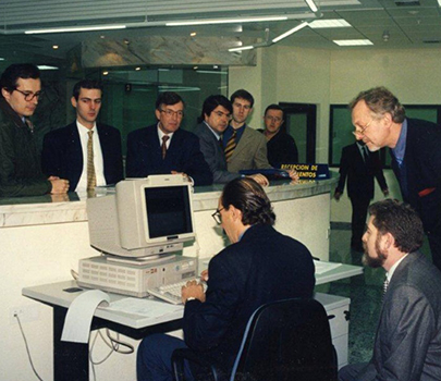 foto sacada durante el registro de la primera marca comunitaria de la historia