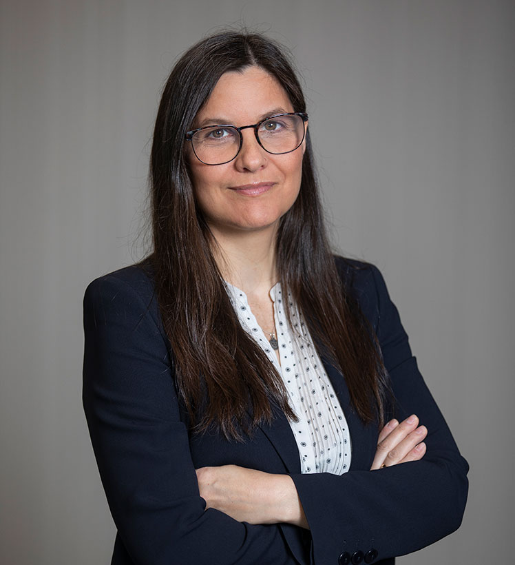 Ruth Benito OF Councel Proteccion de Datos en Elzaburu